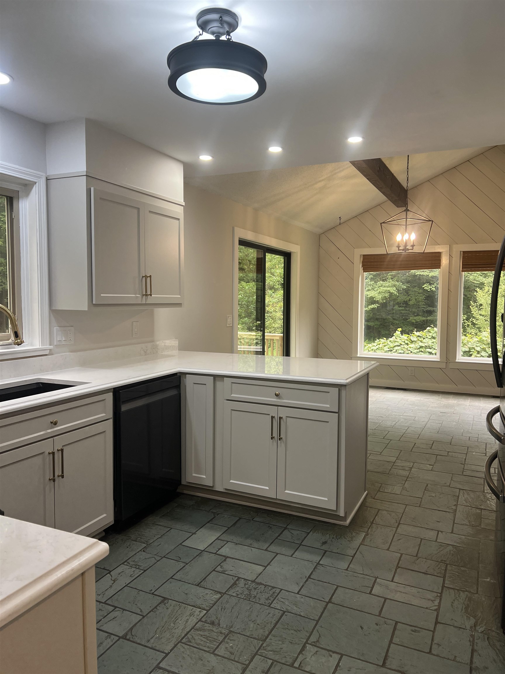 490 Watkins Road Colchester, VT 05446 - Photo 11 of 44