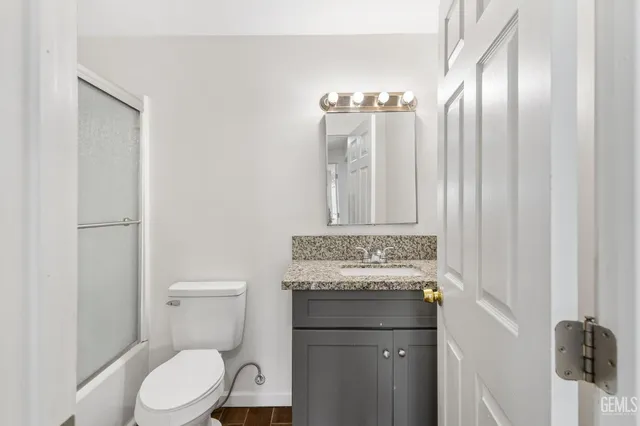 $275,000 | Undisclosed Address, Bakersfield, CA 93305