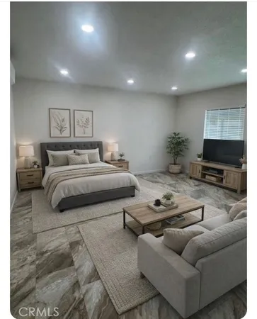 $1,700 | 17298 Woodhill Street, Unit 2, Fontana, CA 92336