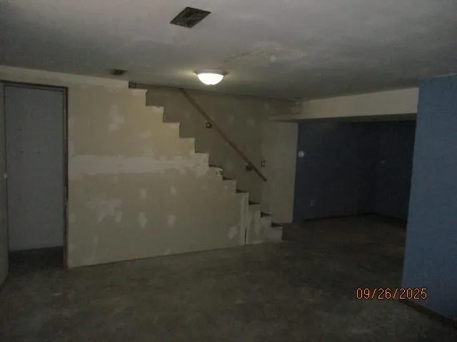 $152,900 | 658 North Mohican Drive, Independence, MO 64056