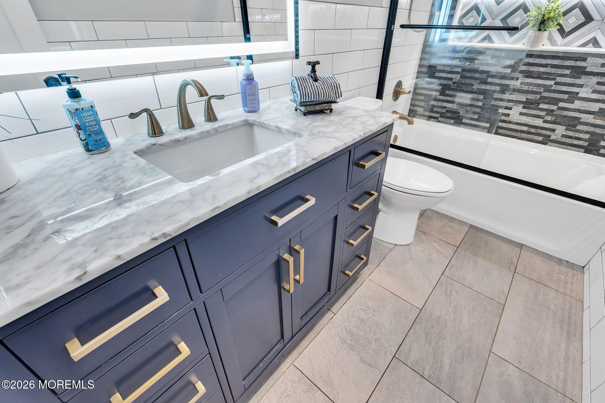 601 South Stump Tavern Road Jackson, NJ 08527 - Photo 10 of 79 42-web-or-mls-DSC02860