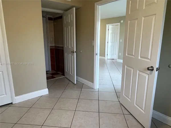 $2,200 | 6091 West 22nd Court, Unit 101, Hialeah, FL 33016