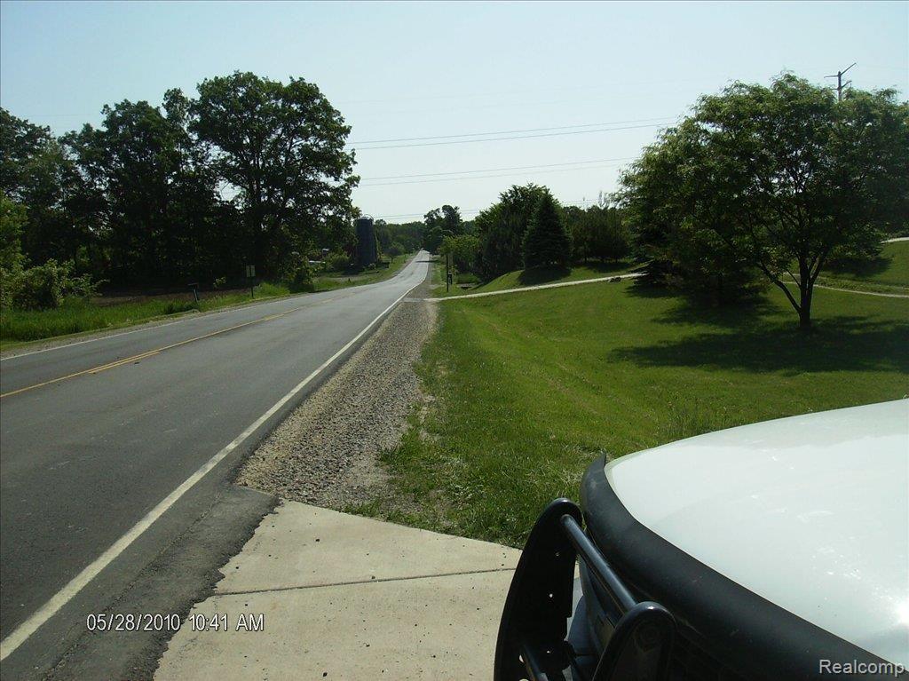6269 Mason Road Howell, MI 48843 - Photo 21 of 21 HPIM2147