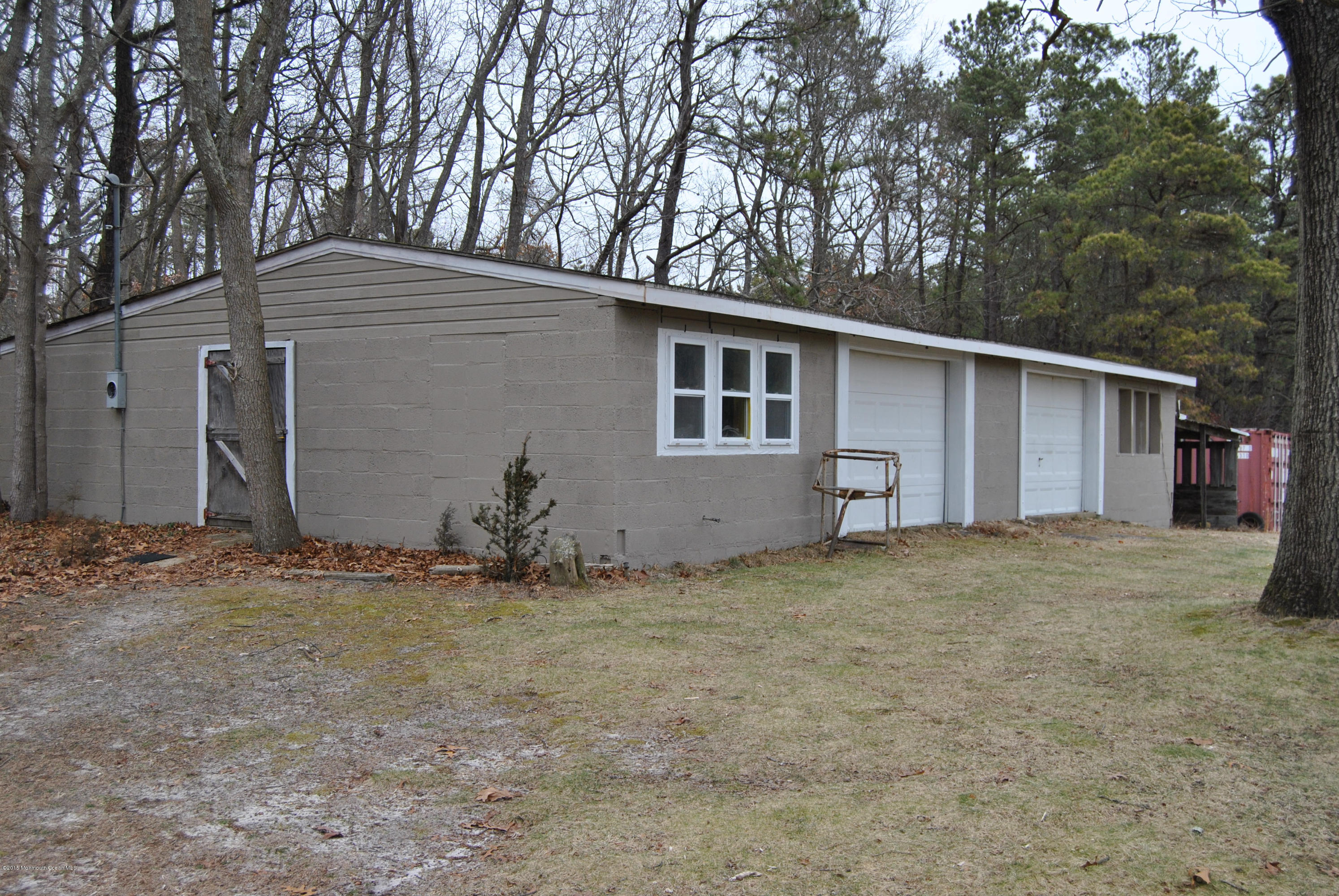 93 Porter Road Howell, NJ 07731 - Photo 5 of 27 DSC_0723