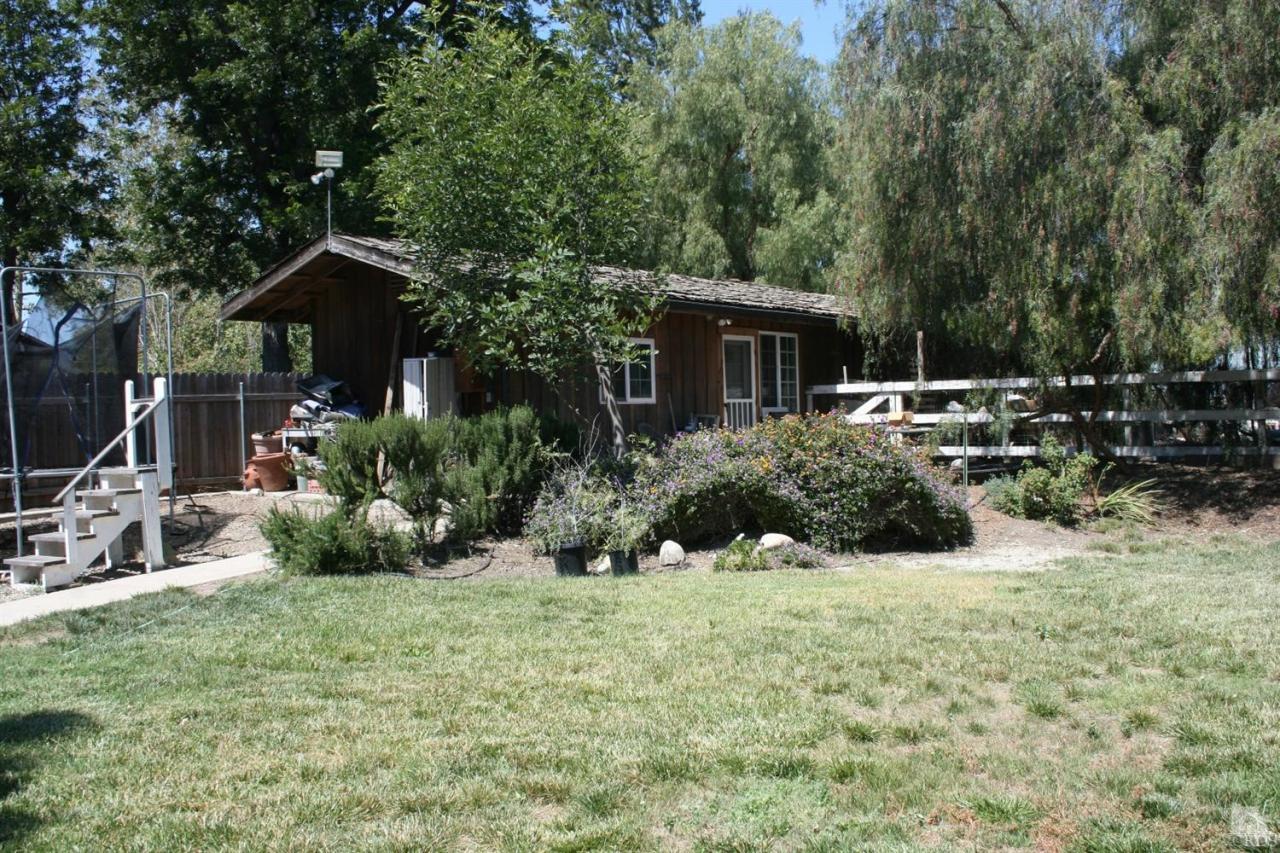 806 Rancho Road Thousand Oaks, CA 91362 - Photo 8 of 27 a view of a house with a yard