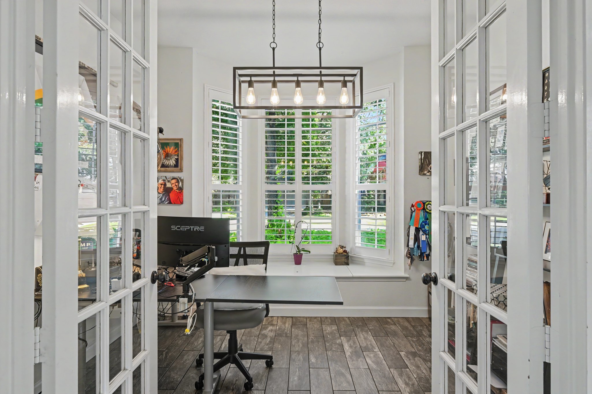55 South Bethany Bend Circle Spring, TX 77382 - Photo 8 of 28 Generously sized study with a lovely view.