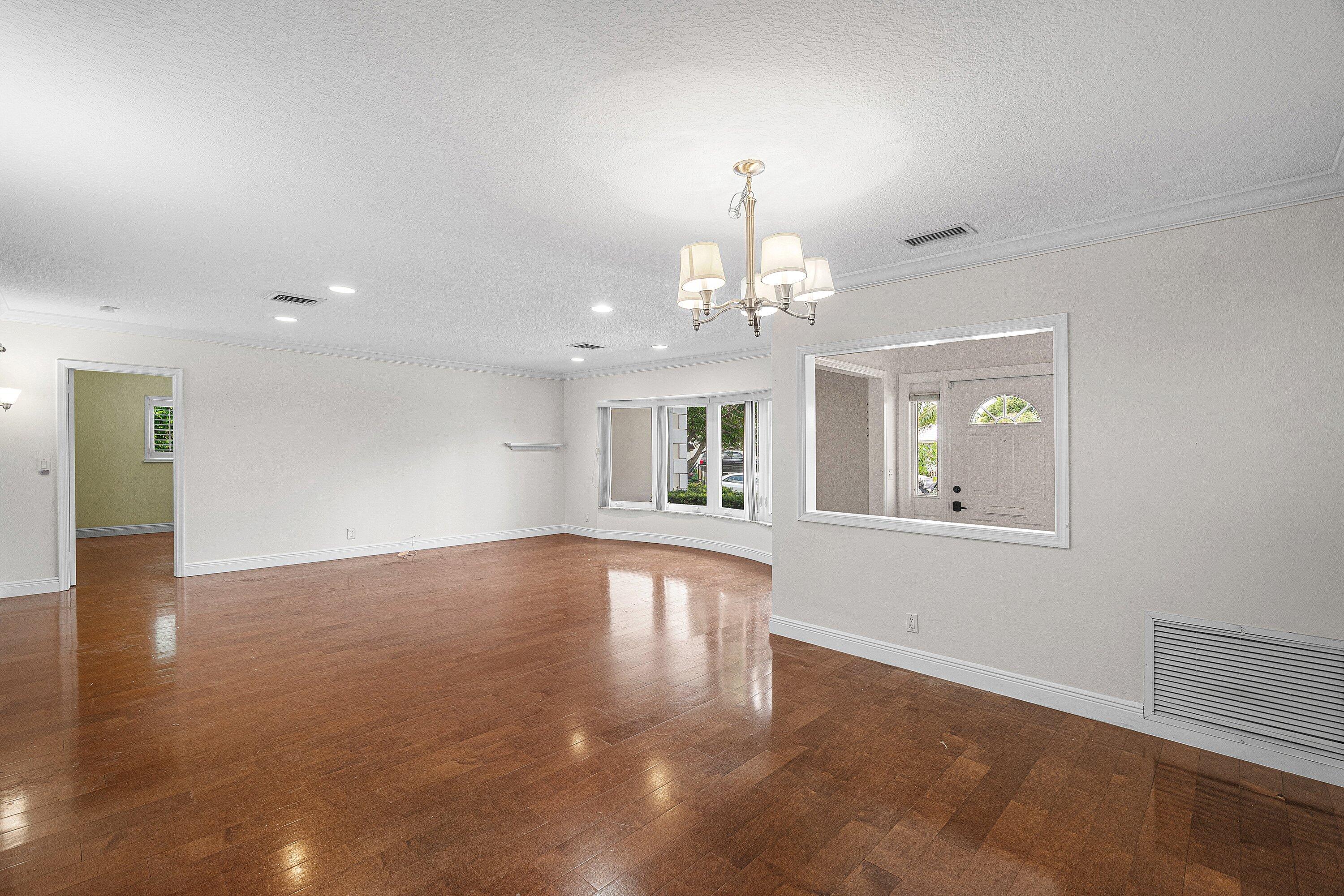 781 Apple Tree Lane Boca Raton, FL 33486 - Photo 6 of 33 5