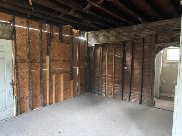 $30,000 | 1514 West Louisiana Street, Evansville, IN 47710