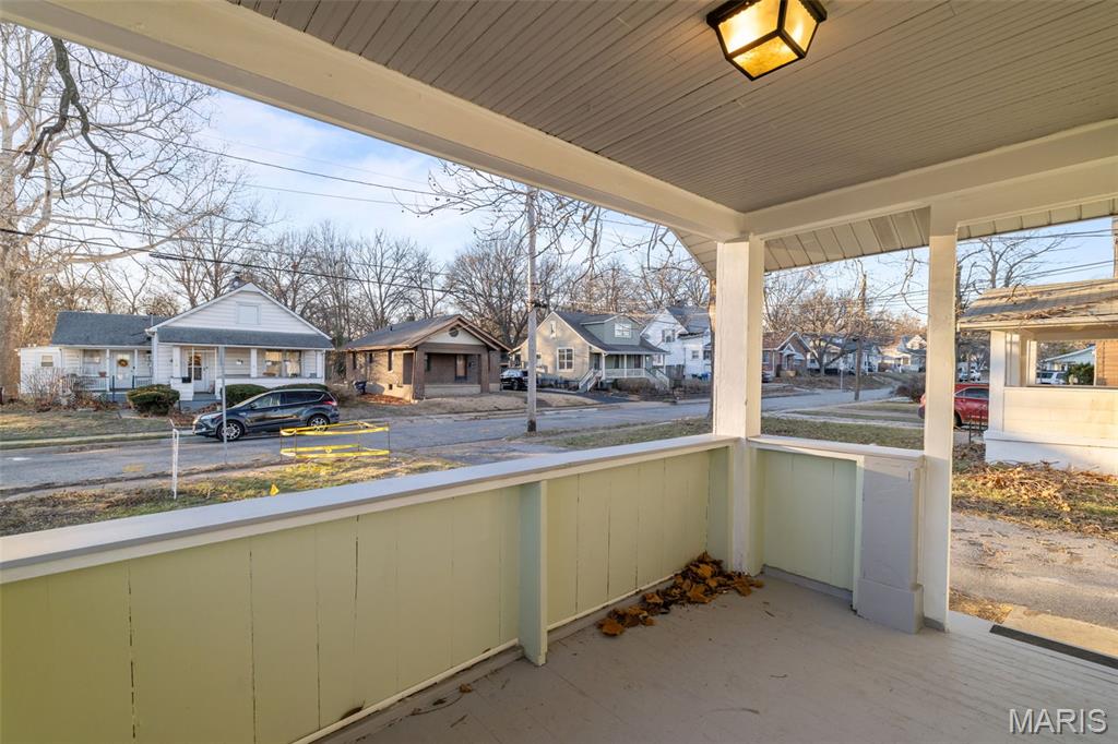 434 Harrison Avenue Ferguson, MO 63135 - Photo 3 of 35