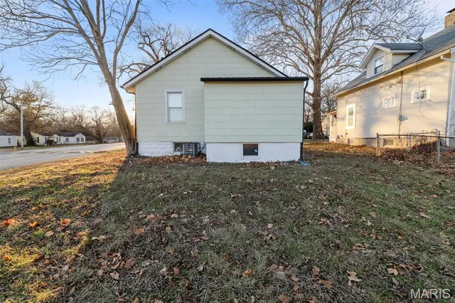 $114,900 | 434 Harrison Avenue, Ferguson, MO 63135