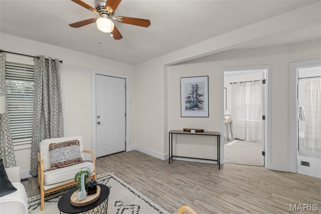 434 Harrison Avenue Ferguson, MO 63135 - Photo 7 of 35