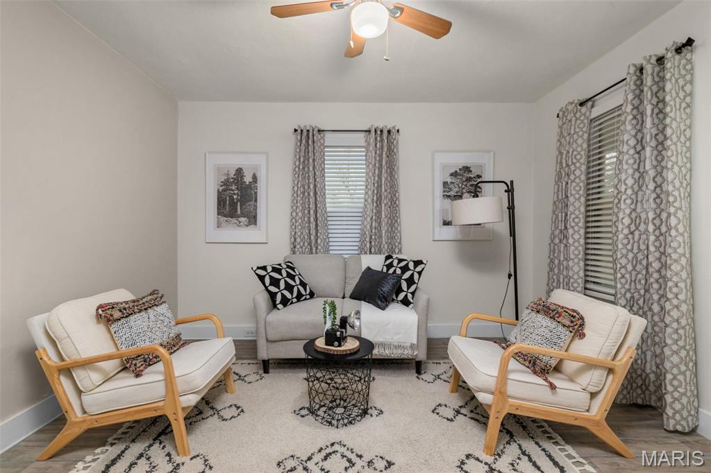 434 Harrison Avenue Ferguson, MO 63135 - Photo 9 of 35