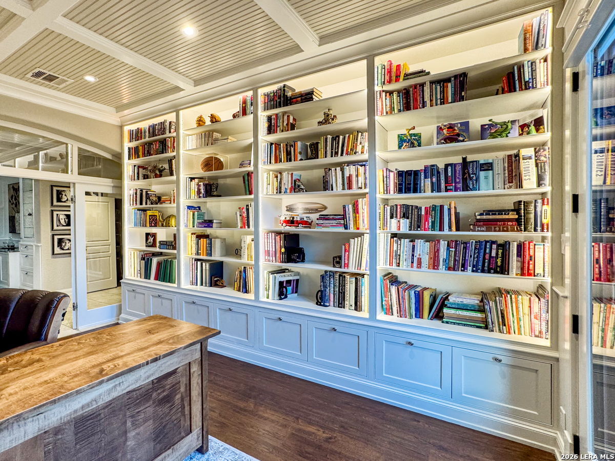 120 Autumn Ridge Boerne, TX 78006 - Photo 14 of 48