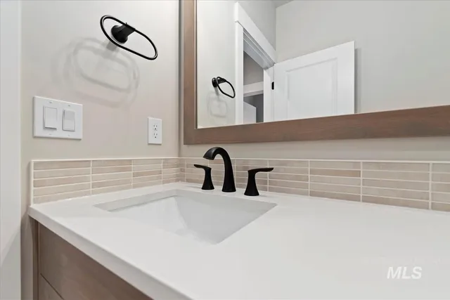 $574,880 | 6625 North Good Drive, Eagle, ID 83714