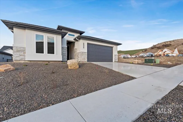$574,880 | 6625 North Good Drive, Eagle, ID 83714