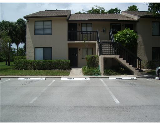 6660 Somerset Drive, Unit B201 Boca Raton, FL 33433 - Photo 1 of 3 Primary Photo