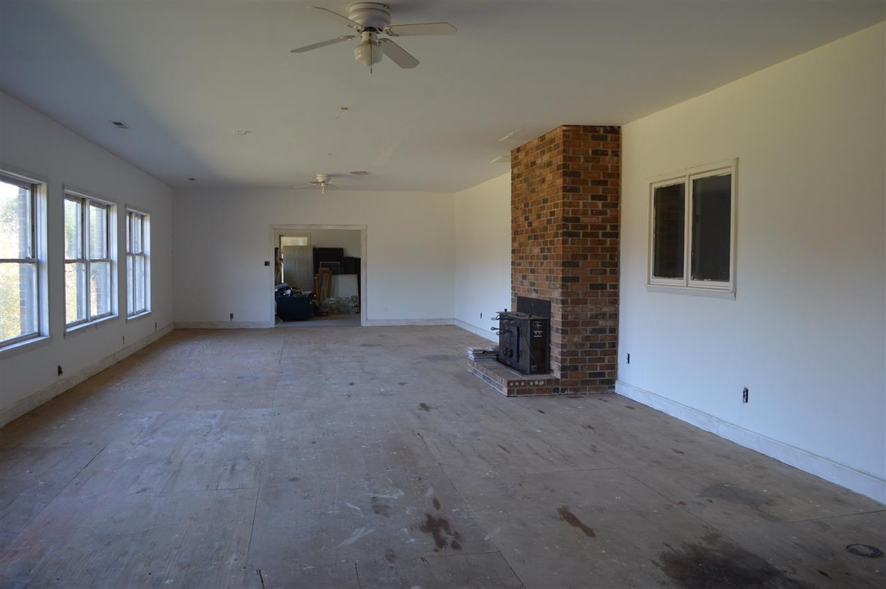 804 Garren Road Belton, SC 29627 - Photo 8 of 29 Gallery Image 8