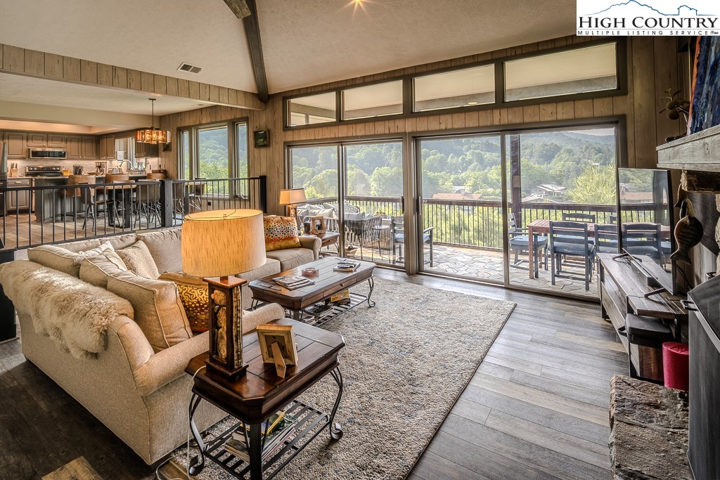 281 Beech Road Boone, NC 28607 - Photo 3 of 32 Gallery Image 3