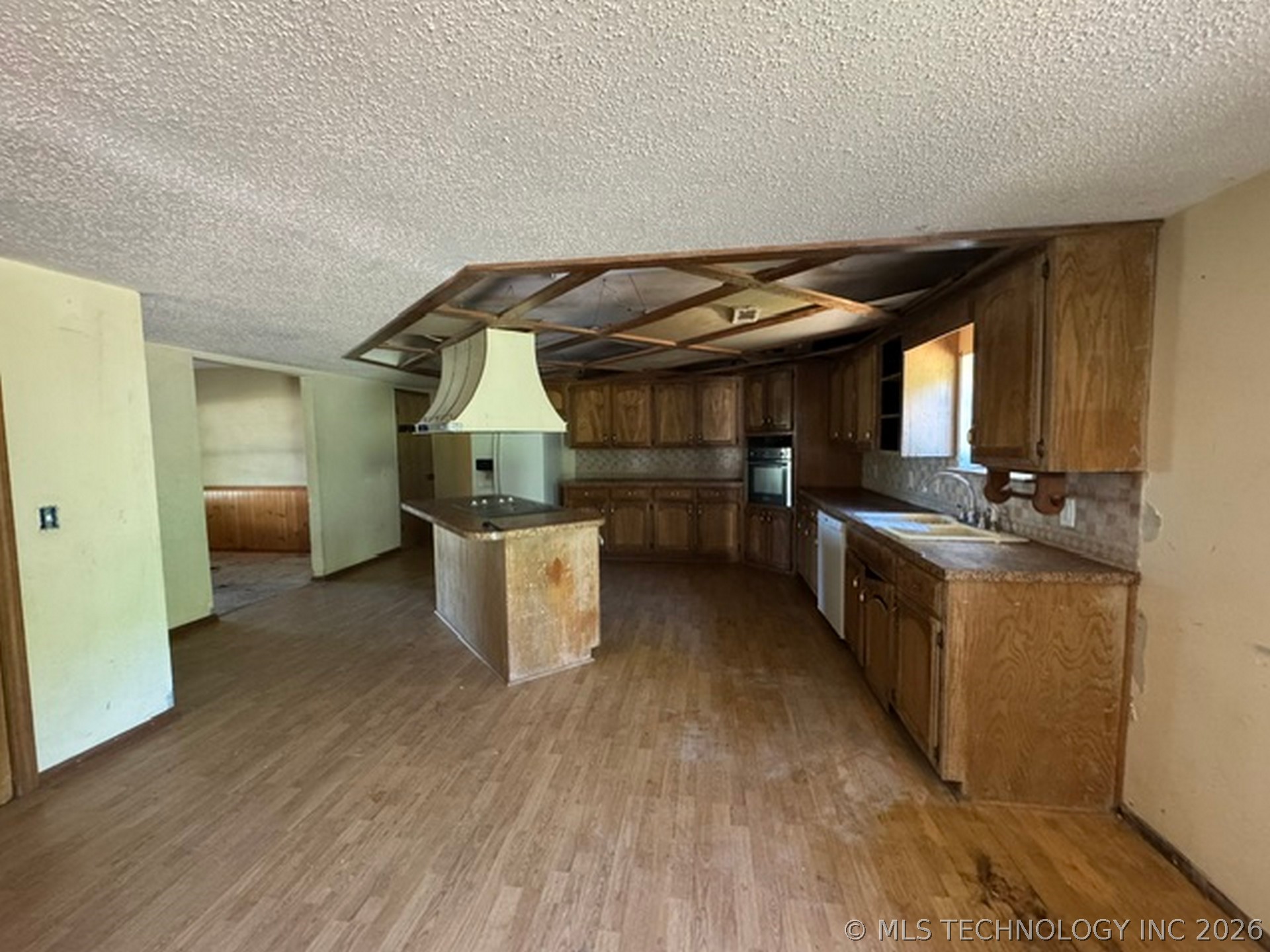 110490 South 4756 Road Muldrow, OK 74948 - Photo 13 of 25 Kitchen