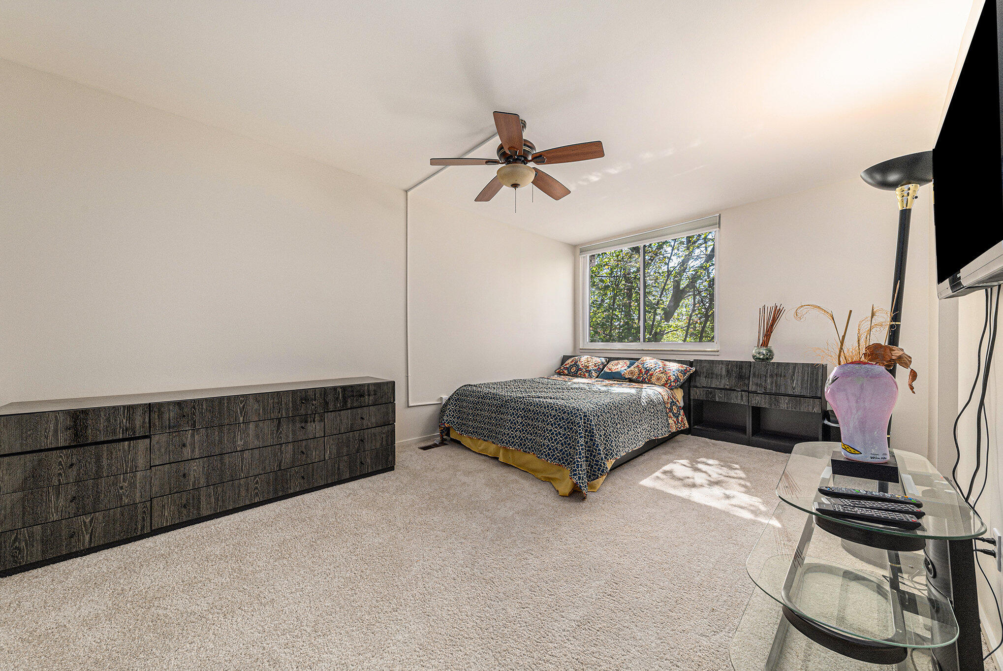 117 Inverness Court Kalamazoo, MI 49006 - Photo 11 of 26 007_converted_17