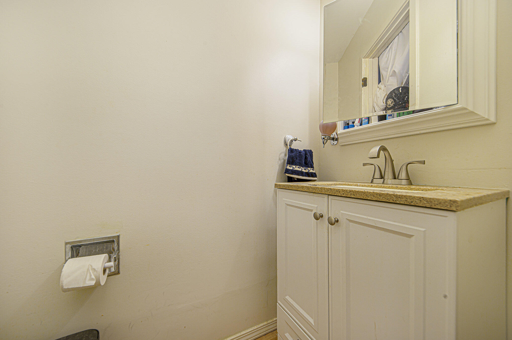 117 Inverness Court Kalamazoo, MI 49006 - Photo 10 of 26 011_converted_9