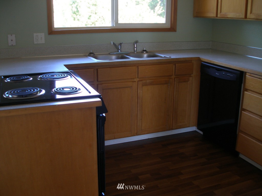 10985 Gardner Road Burlington, WA 98233 - Photo 5 of 9 Gallery Image 5
