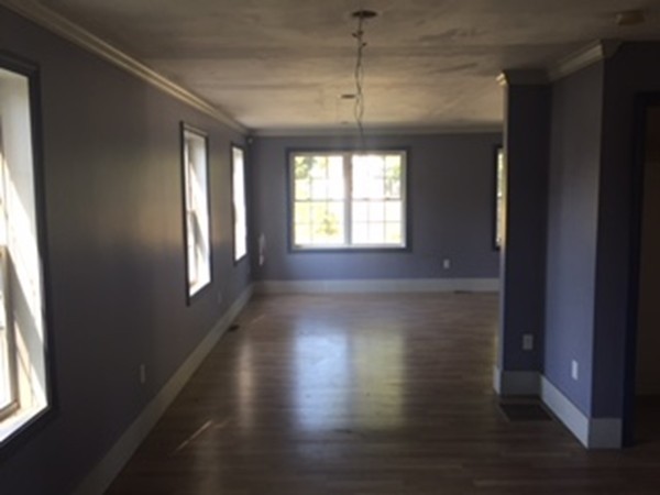 22 3rd Street Ayer, MA 01432 - Photo 4 of 9