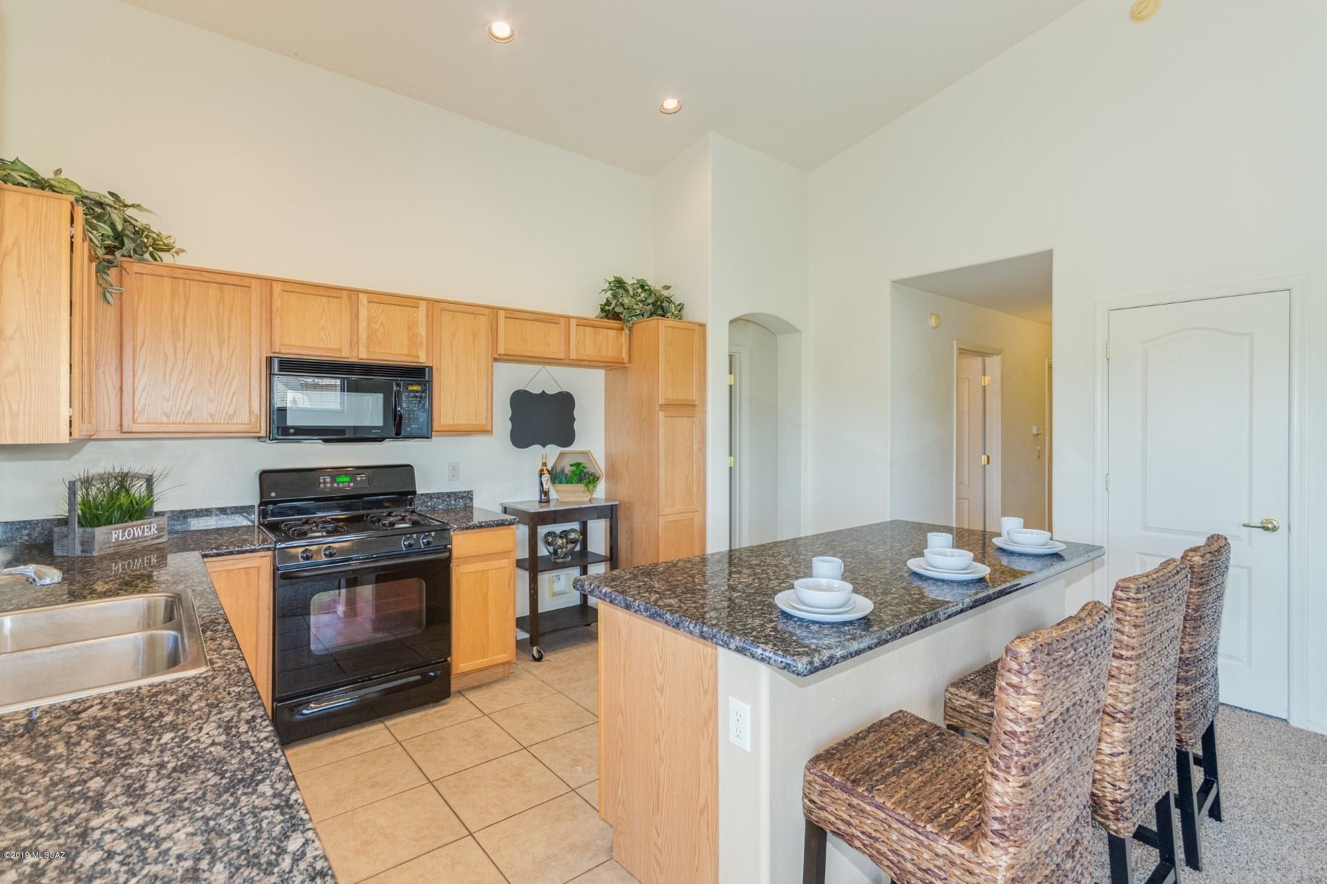 13610 East Mooncloud Way Vail, AZ 85641 - Photo 8 of 21