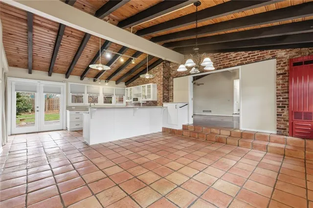 $3,200 | 3302 Wynn Drive, Avondale Estates, GA 30002