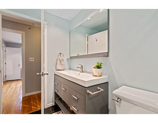 7 Burt Road Wilmington, MA 01887 - Photo 20 of 41 Gallery Image 20