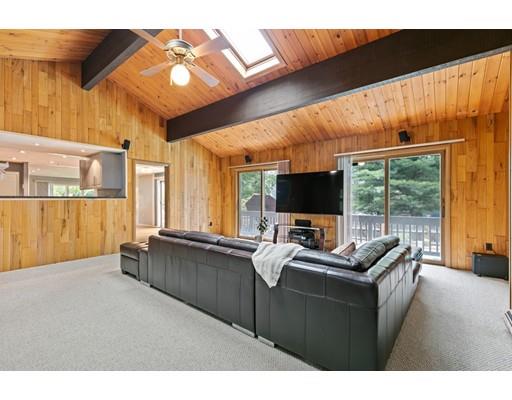7 Burt Road Wilmington, MA 01887 - Photo 23 of 41 Gallery Image 23