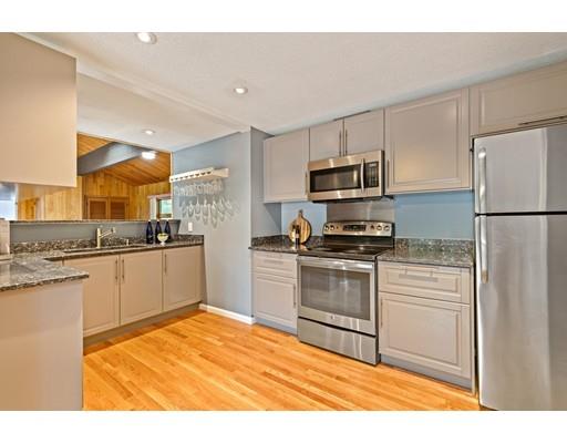 7 Burt Road Wilmington, MA 01887 - Photo 8 of 41 Gallery Image 8