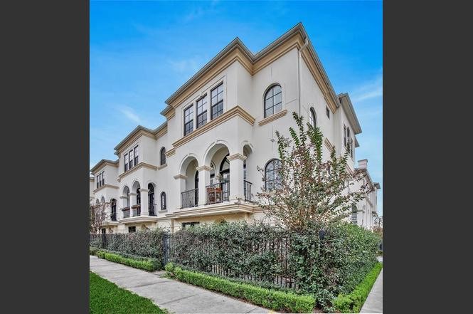 602 Knox Street Houston, TX 77007 - Photo 2 of 26 Front Elevation :: 2