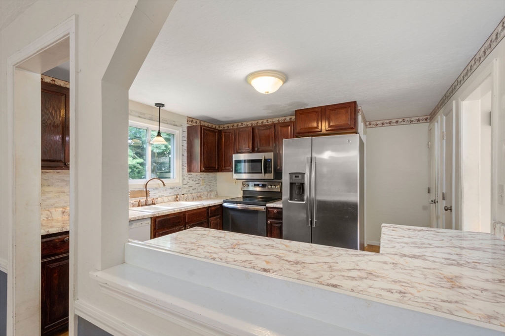 9 Webster Street, Unit 9 Douglas, MA 01516 - Photo 14 of 35