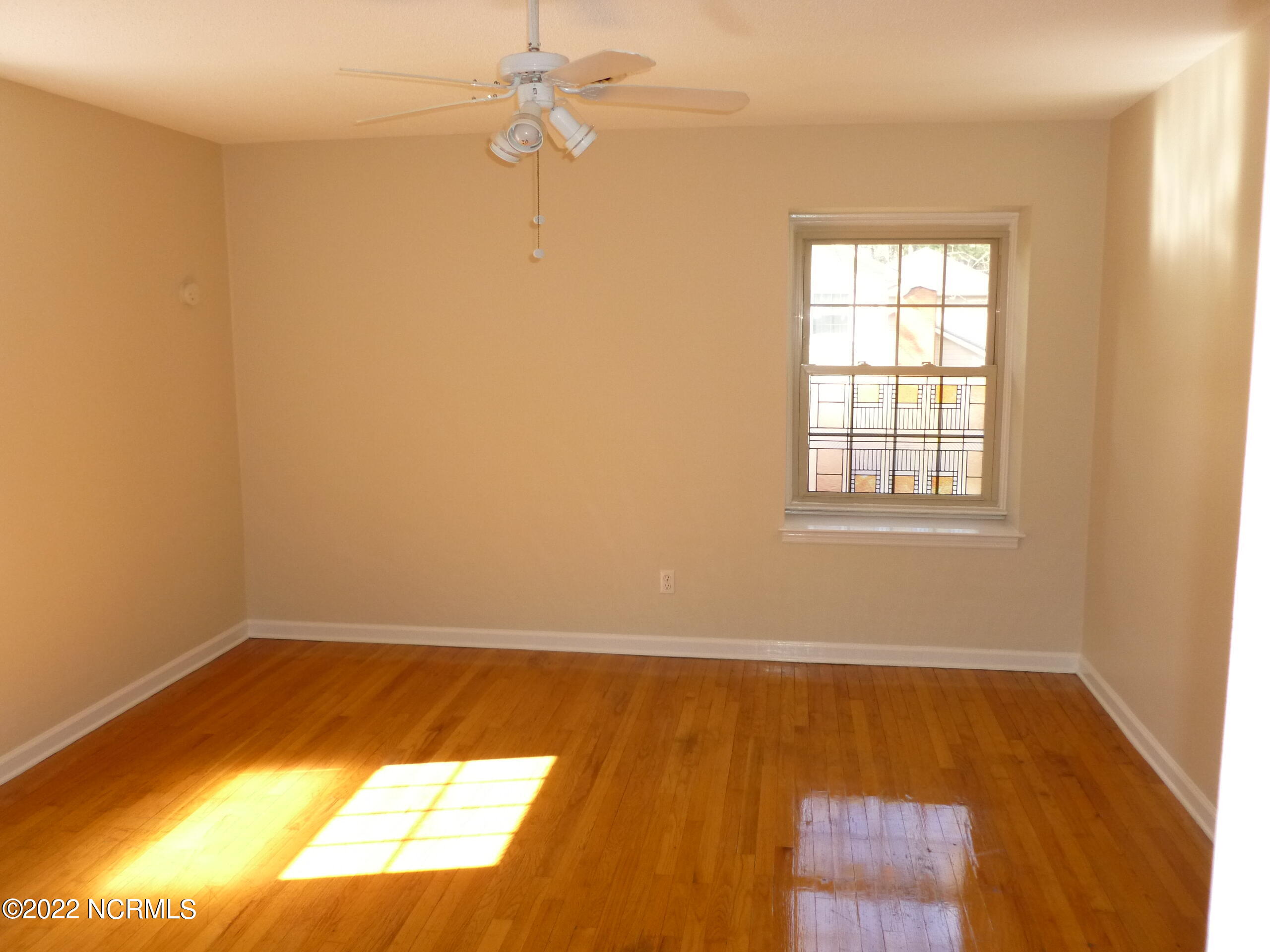 207 Nottingham Road Jacksonville, NC 28546 - Photo 13 of 31 9 Bedroom 2