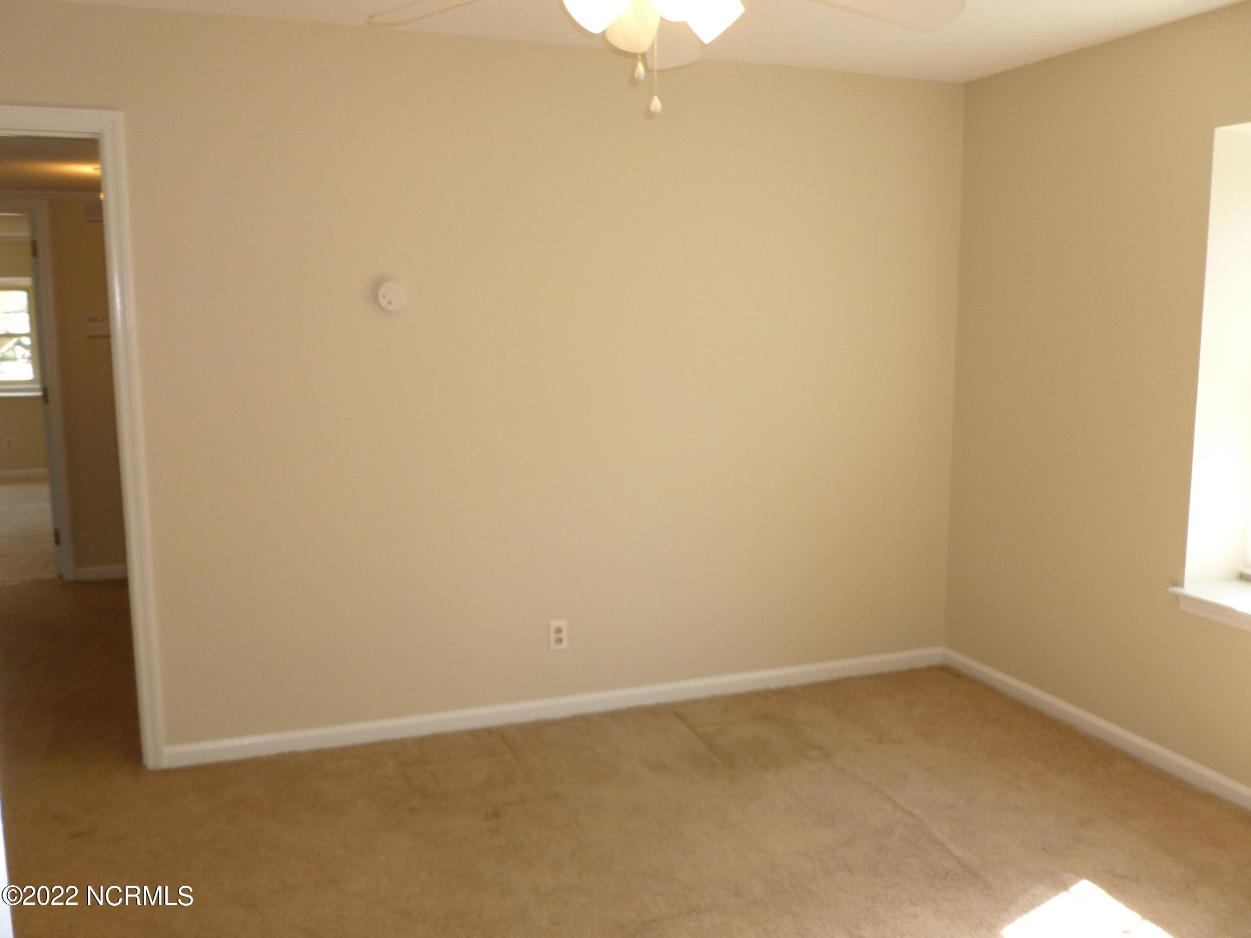 207 Nottingham Road Jacksonville, NC 28546 - Photo 15 of 31 11 Bedroom 4
