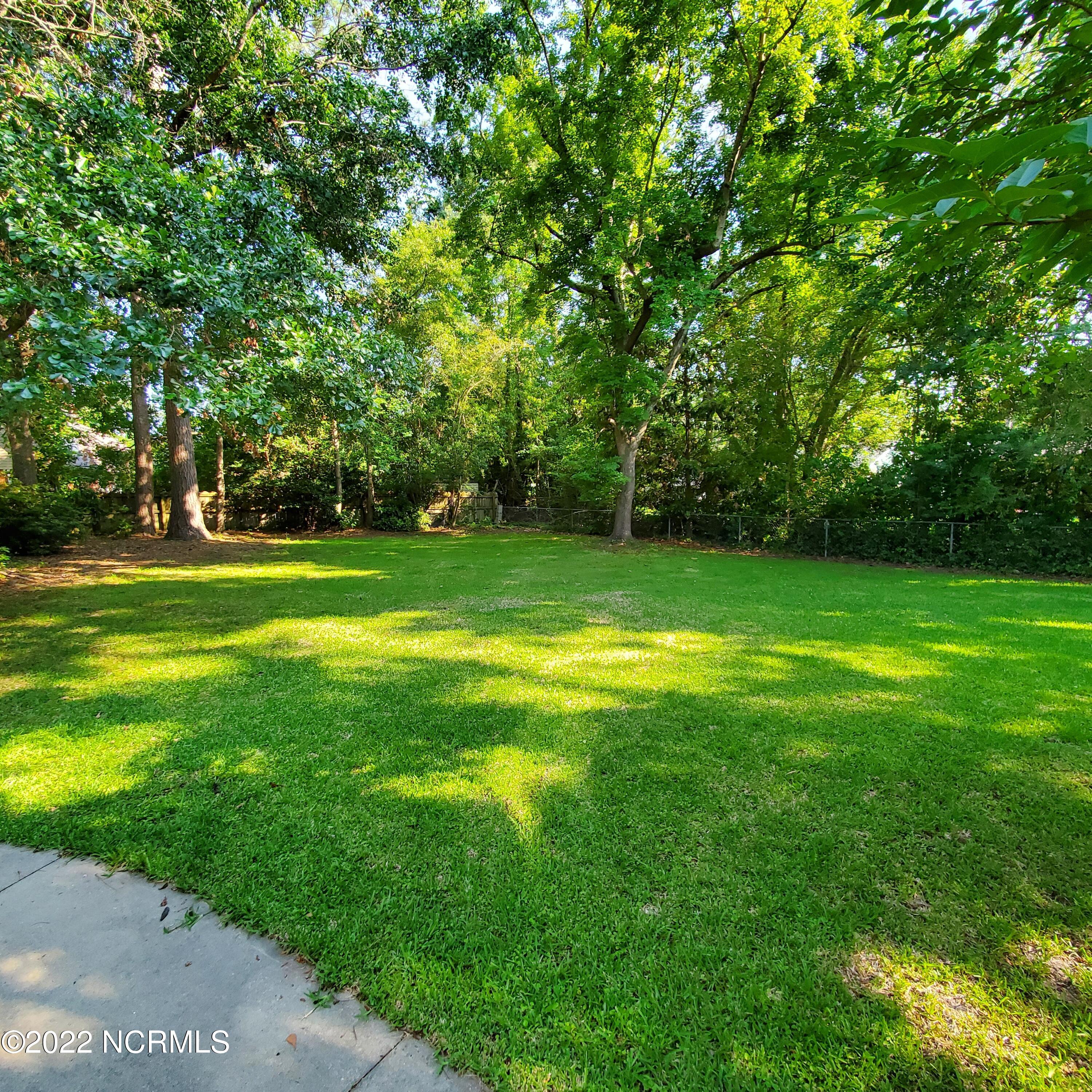207 Nottingham Road Jacksonville, NC 28546 - Photo 29 of 31 20220531_171715