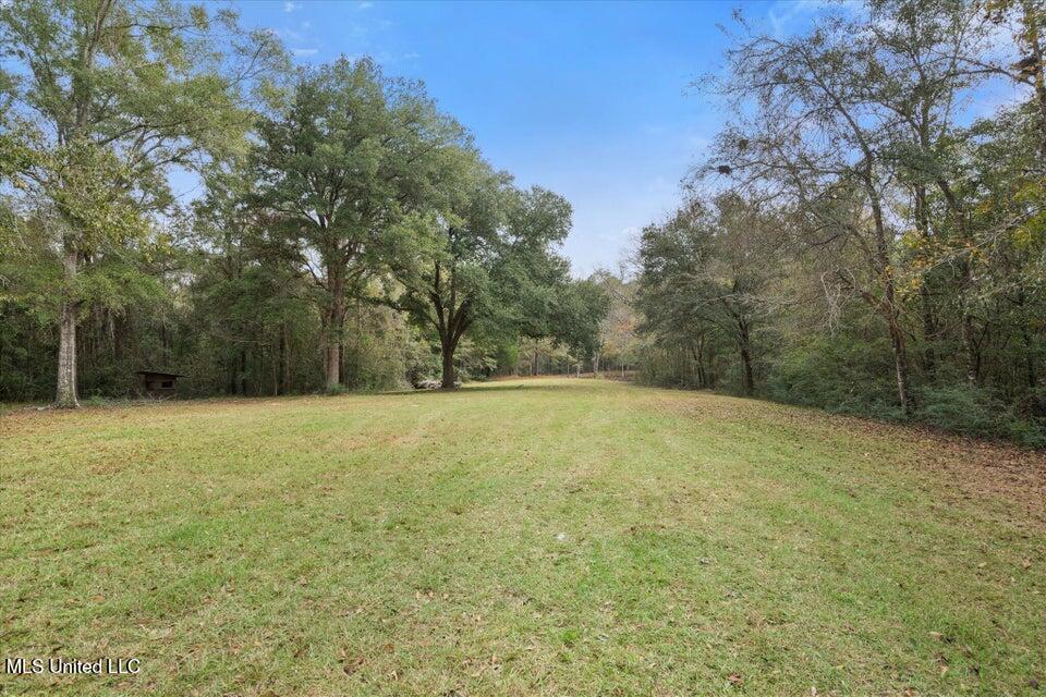 269 Geiger Road Lucedale, MS 39452 - Photo 18 of 23 20241201145154516203000000-o