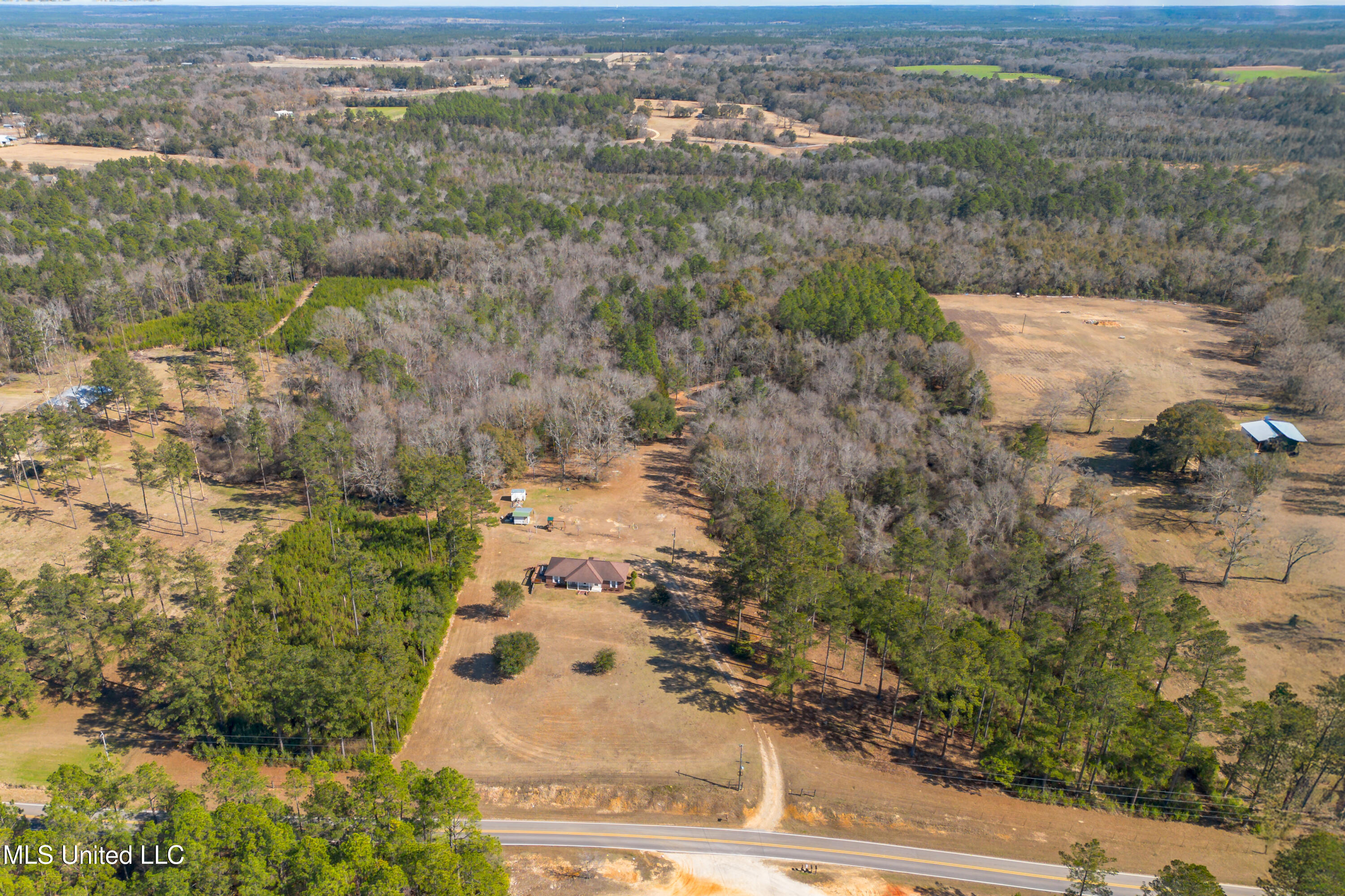269 Geiger Road Lucedale, MS 39452 - Photo 22 of 23 269 Geiger Road-11