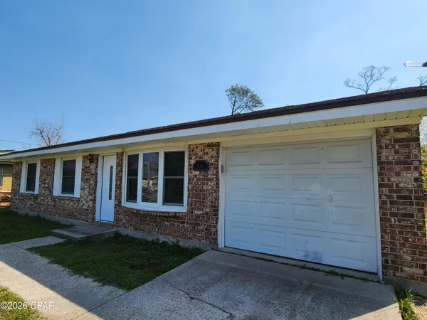 $2,000 | 1804 Arthur Avenue, Panama City, FL 32405