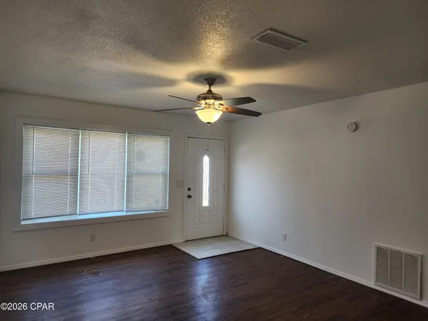 $2,000 | 1804 Arthur Avenue, Panama City, FL 32405