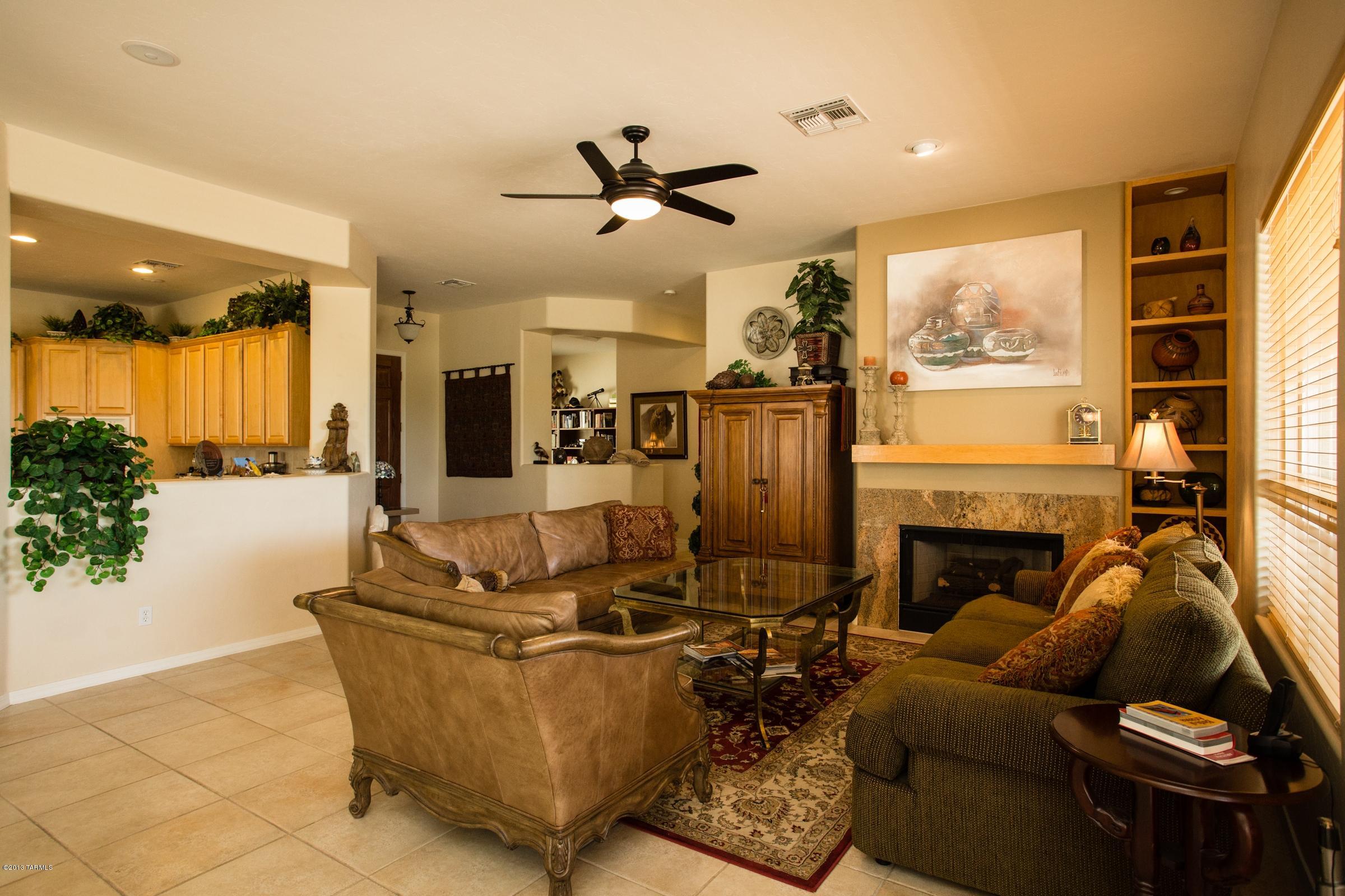 12723 North Morgan Ranch Road Oro Valley, AZ 85755 - Photo 10 of 35