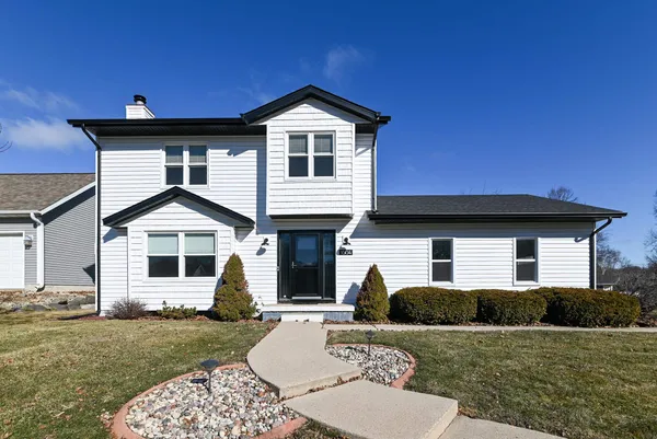 $449,900 | 1604 Rustic Drive, Sun Prairie, WI 53590