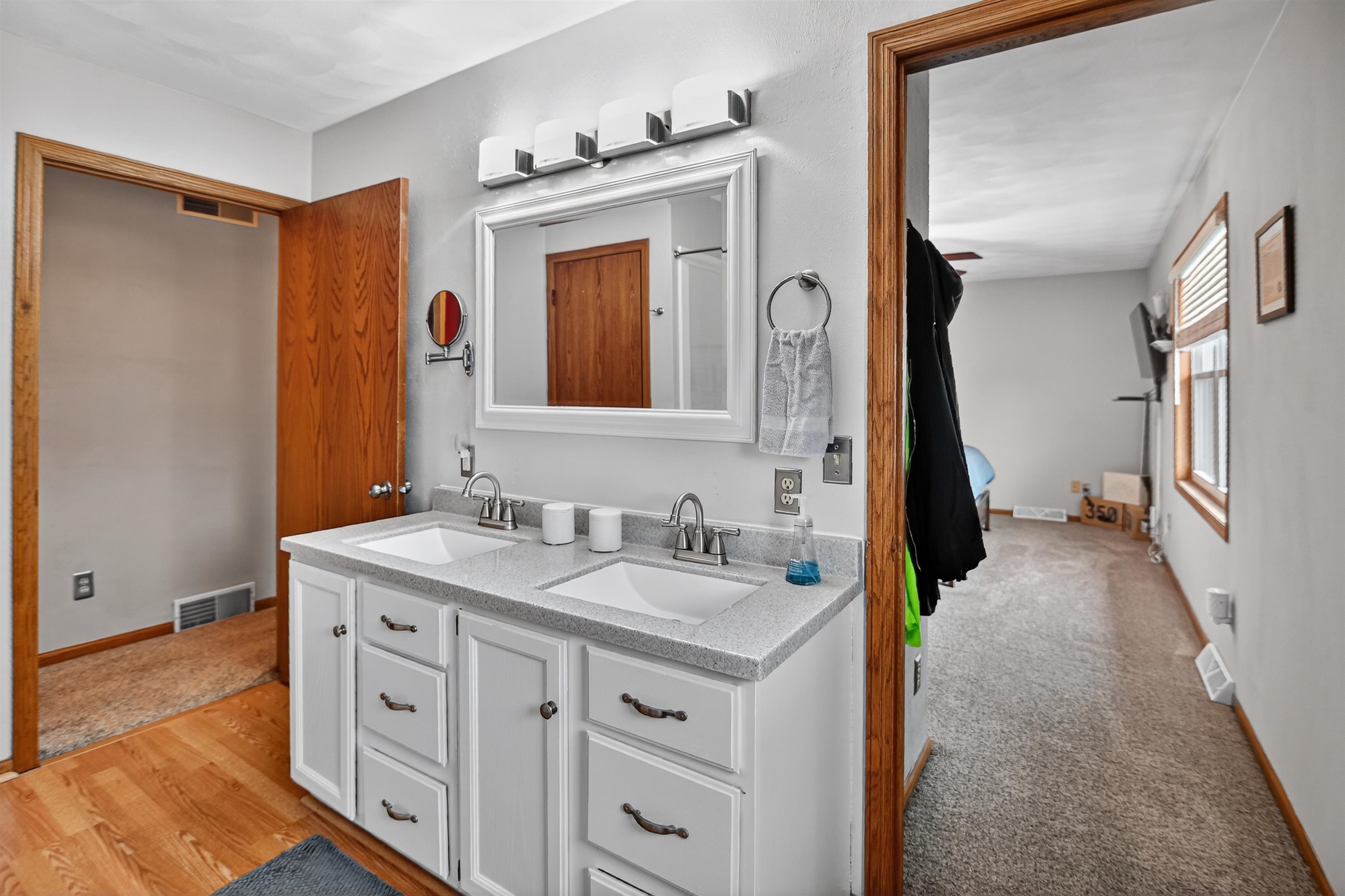 1604 Rustic Drive Sun Prairie, WI 53590 - Photo 16 of 33