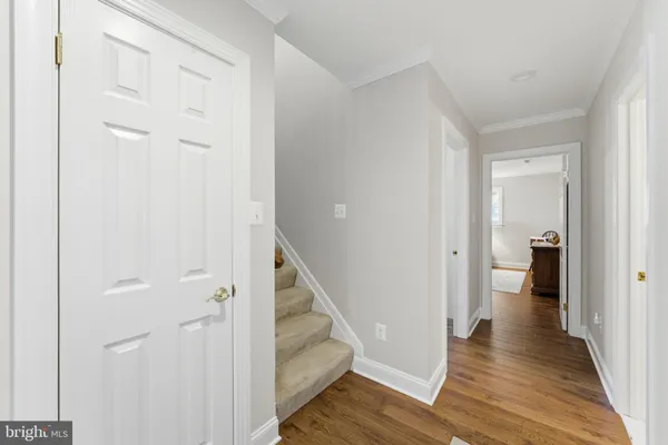 $775,000 | 6163 Georgetown Road, Broad Run, VA 20137