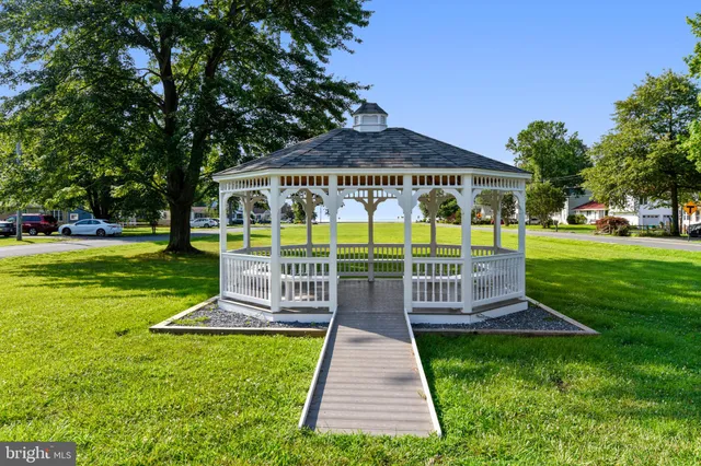 $3,275 | 1287 Cove Drive, Churchton, MD 20733