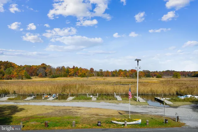 $3,275 | 1287 Cove Drive, Churchton, MD 20733