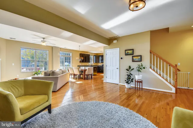 $3,275 | 1287 Cove Drive, Churchton, MD 20733