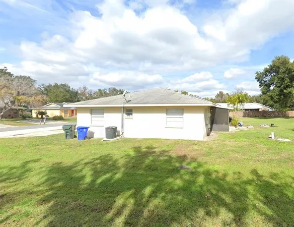 $1,300 | 719 Zella Lane, Lakeland, FL 33813