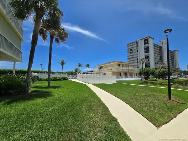$2,900 | 10600 South Ocean Drive, Unit 709, Jensen Beach, FL 34957